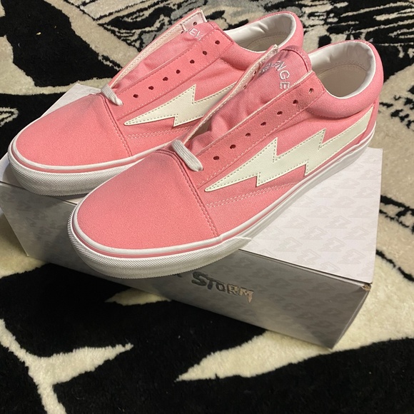 pink revenge x storm vans